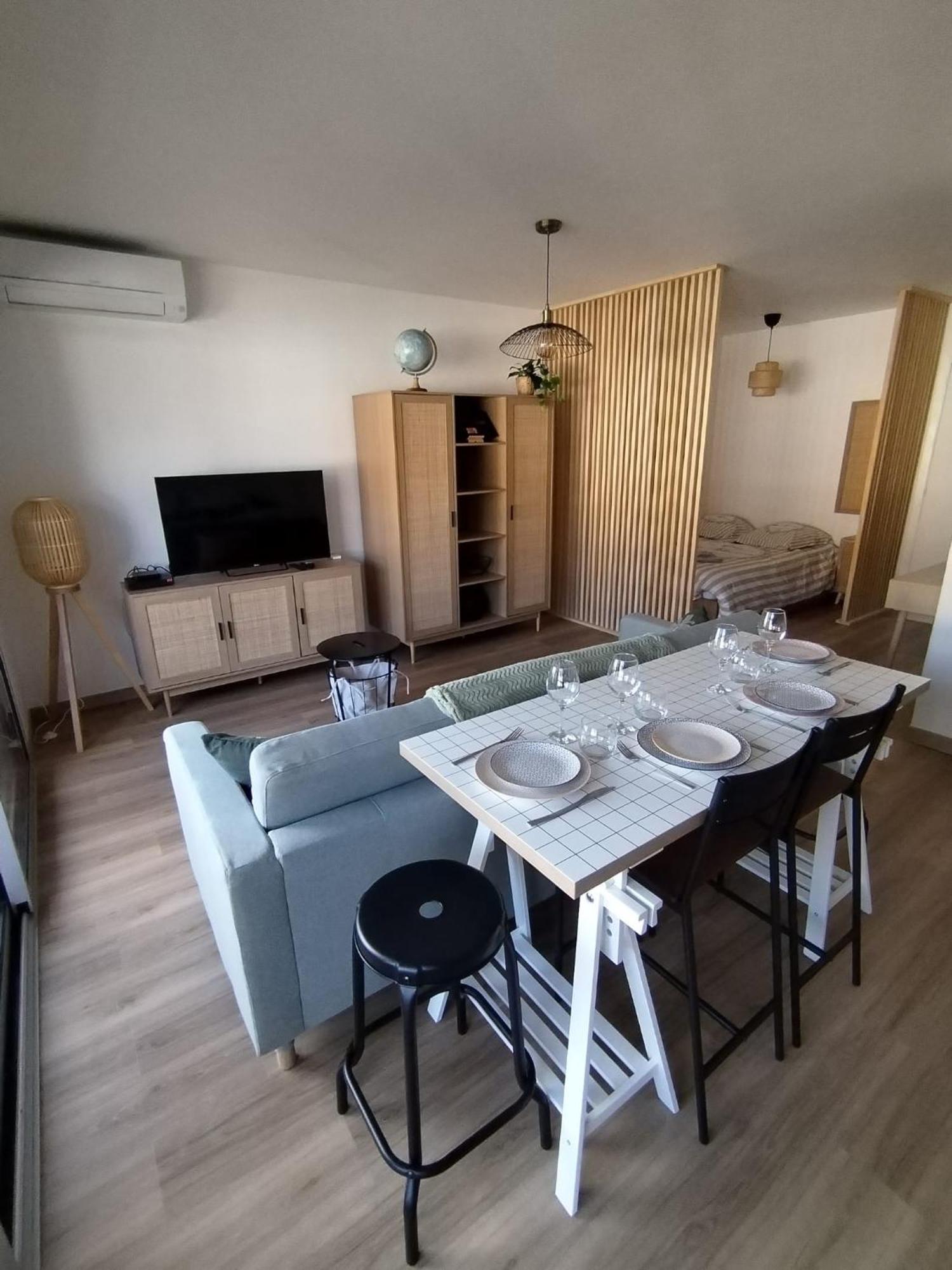 Studio Avec Coin Nuit Roquebrune-Cap-Martin Rom bilde